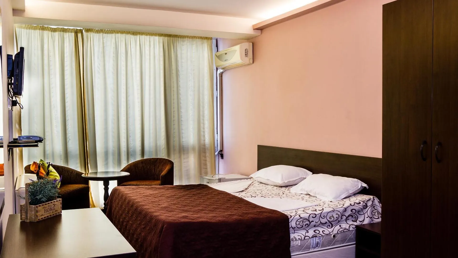 Hotel Sezoni South Burgas Affittacamere