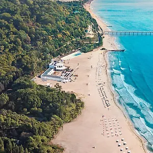 Primoretz Grand & Szálloda